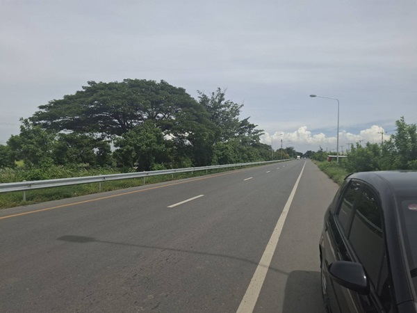 ขายที่ดินบางปะอิน 68 ไร่กว่า ติดถนน 347 อ.บางปะอิน จ.อยุธยา โทร.084-1416555